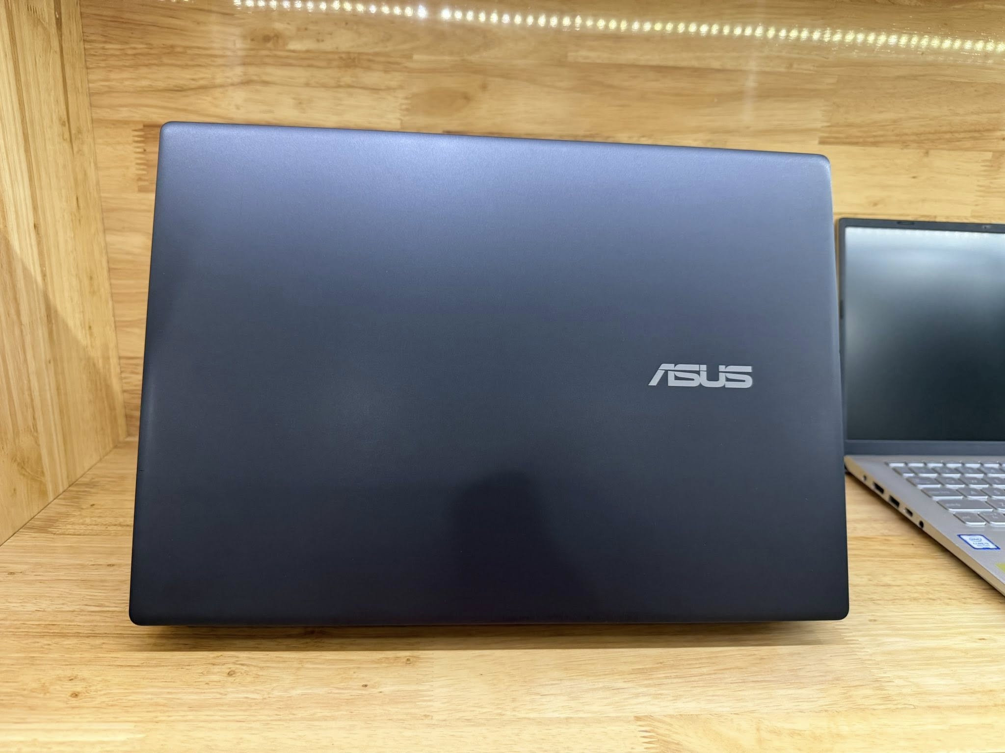 Asus Gaming V16 i7 Ultra 