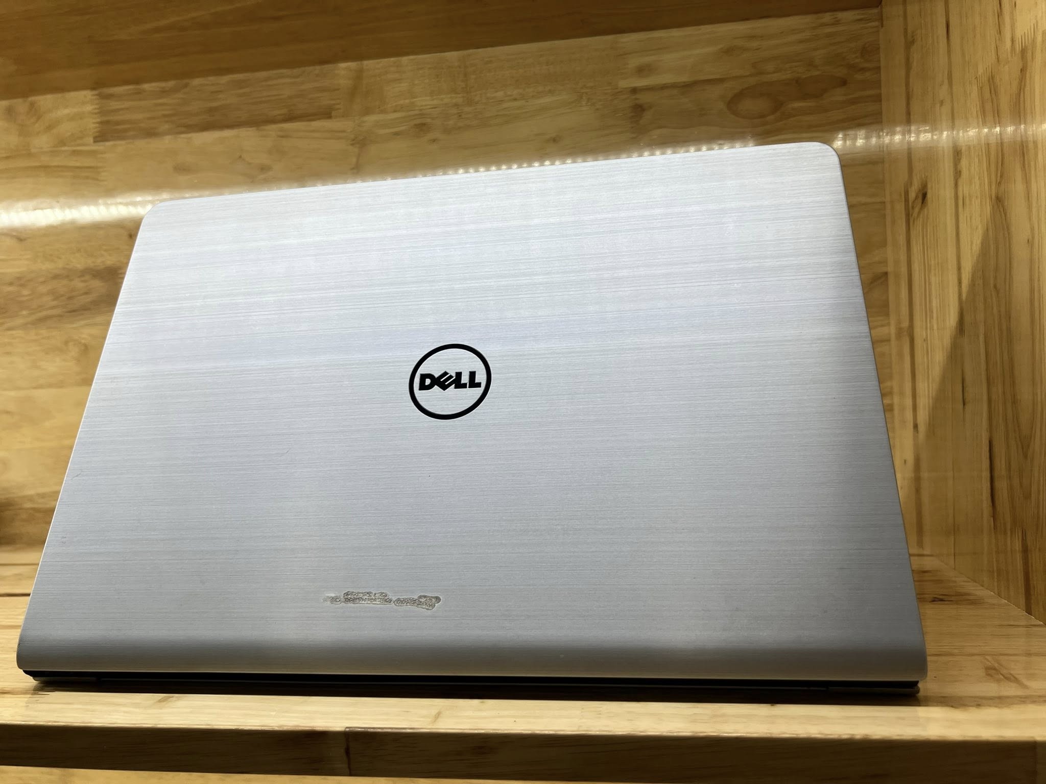 Dell N5548 i5 5500U/8G/25