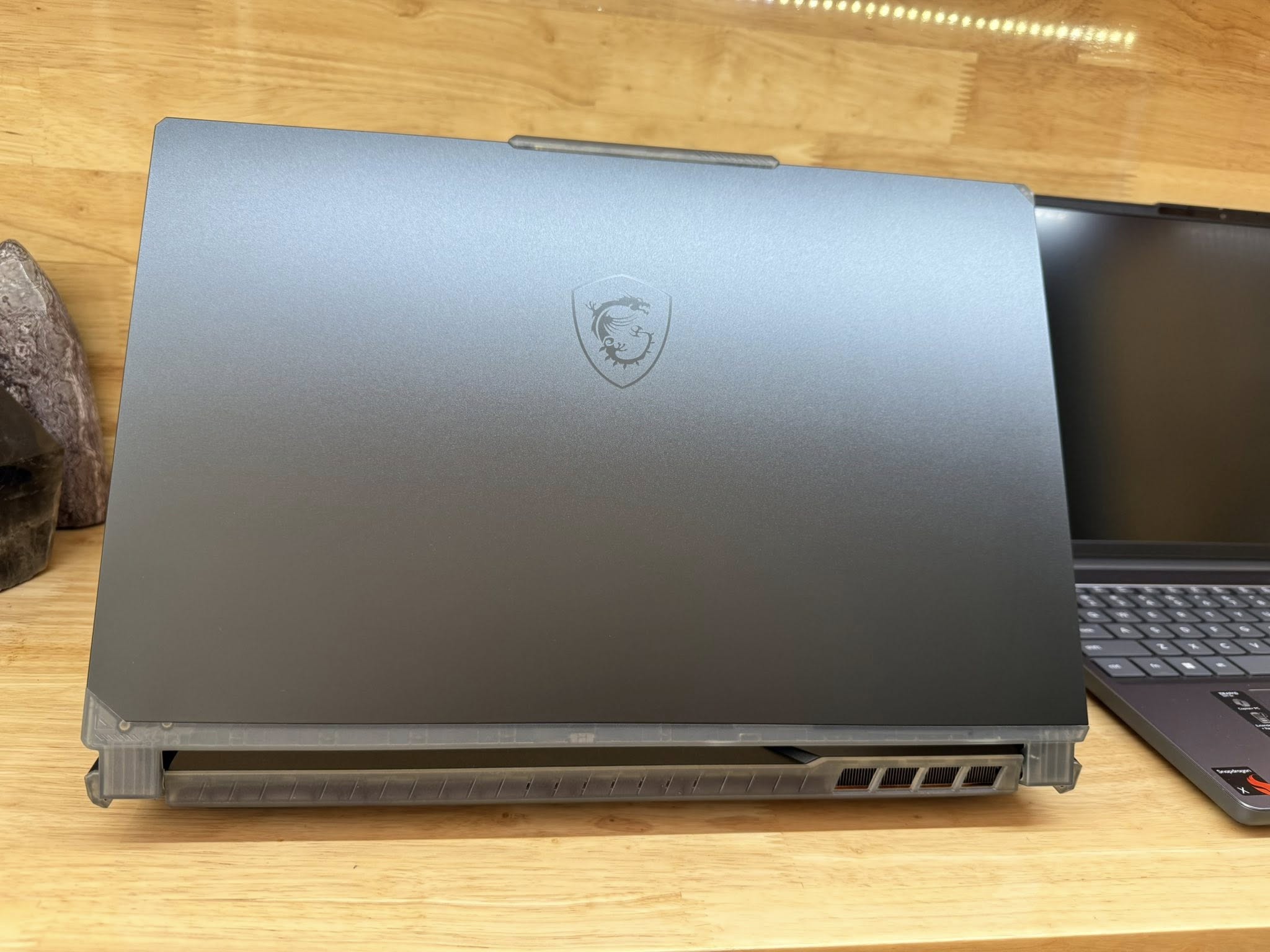 Gaming MSI CYBORG 15 A13U i5 13420H / 16G / 512GB / RTX 3050 / WIN 11 Fullbox