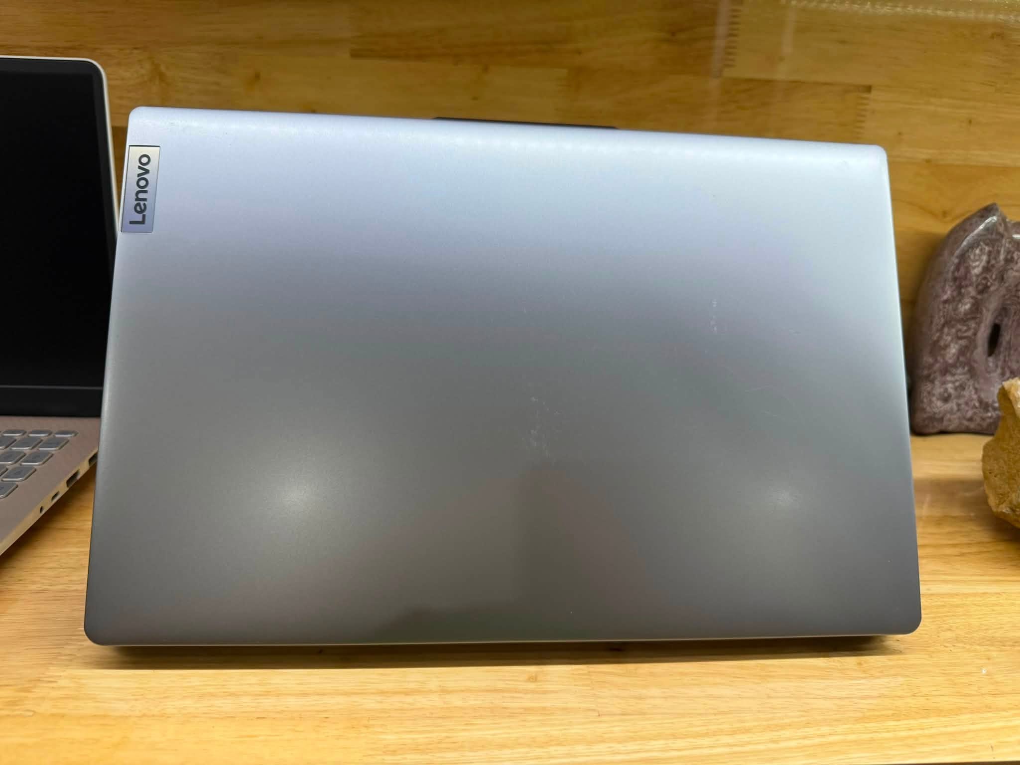 Lenovo Ideadpad Slim 3 Ry