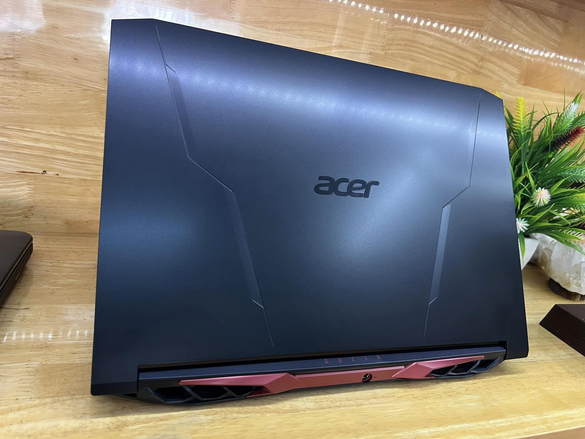 Acer Nitro 5 Ryzen 7 5800H/8G/512G/RTX 3060 6G/15.6 FHD 144hz Like New fullbox