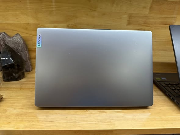 Lenovo IdeaPad Slim 3 i5 