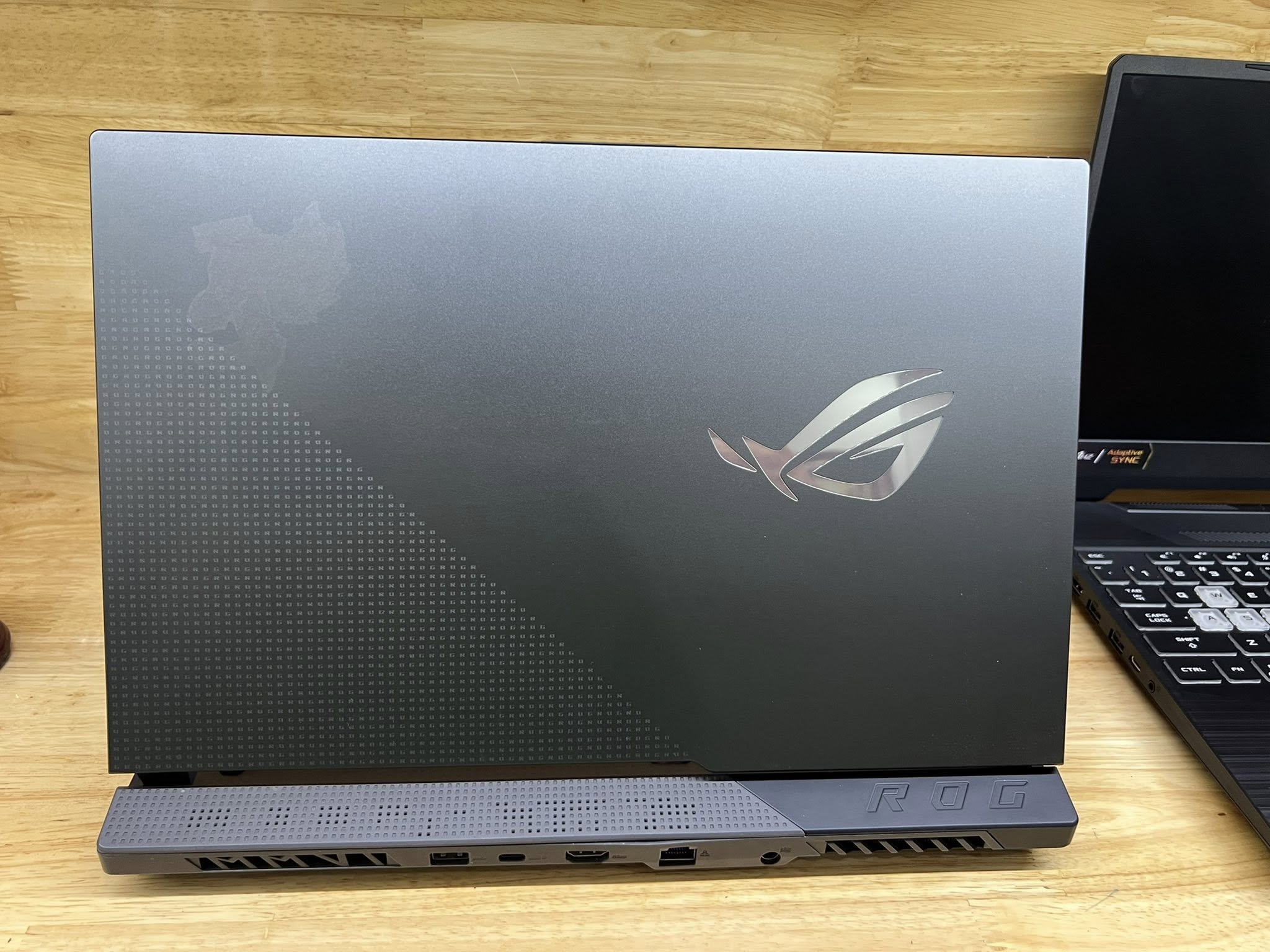 Asus Gaming ROGTRIX G513 